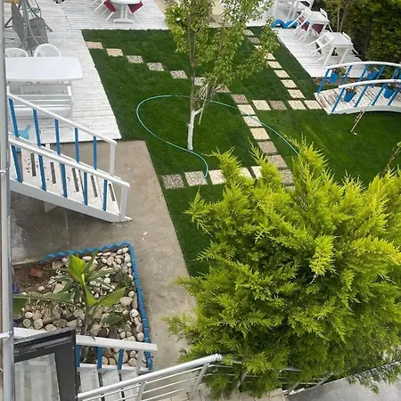 Antonio 2* Çeşme
