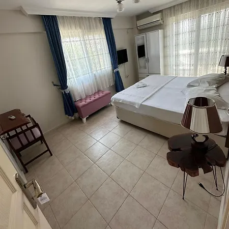 Antonio Hotel 2*