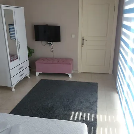 Antonio ホテル 2*