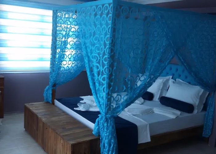 Antonio Hotel Çeşme