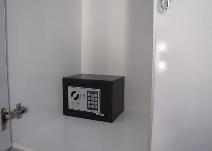 安东尼奥酒店 Çeşme