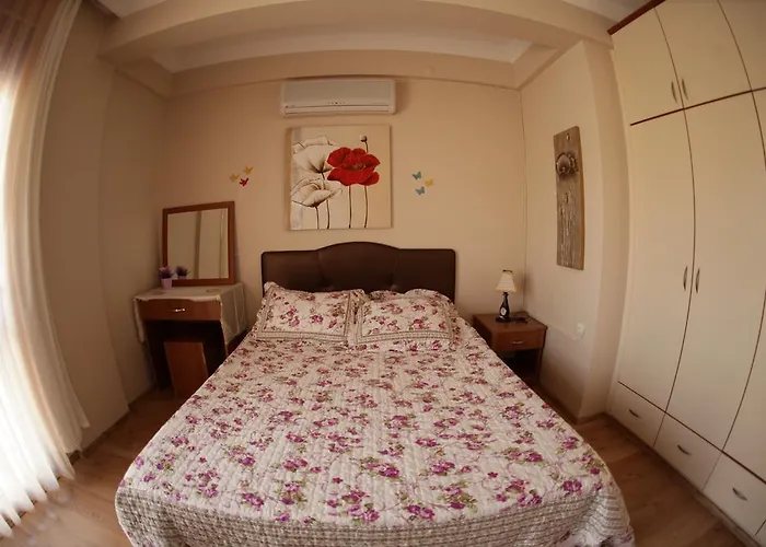 安东尼奥酒店 Çeşme